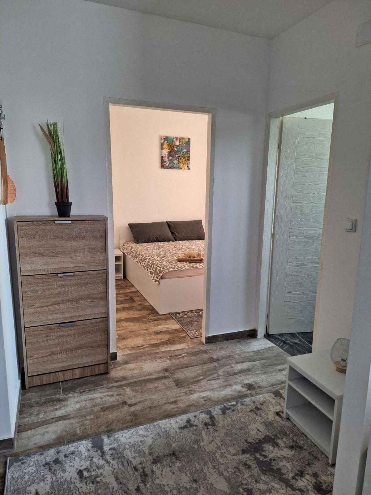 Apartmani Koki Kladovo Eksteriør billede