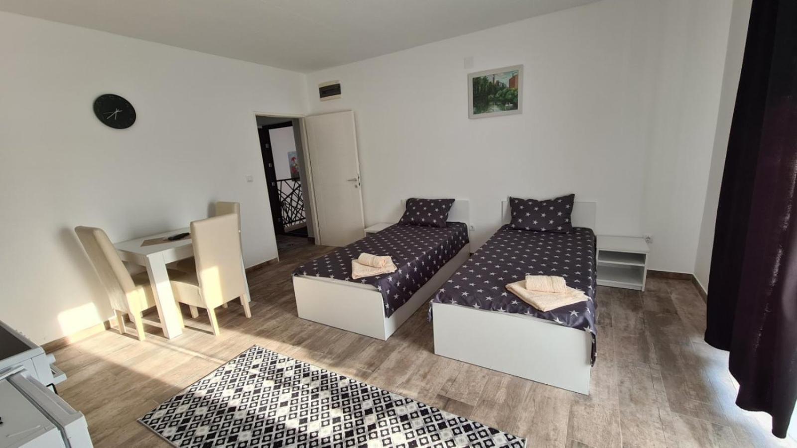 Apartmani Koki Kladovo Eksteriør billede