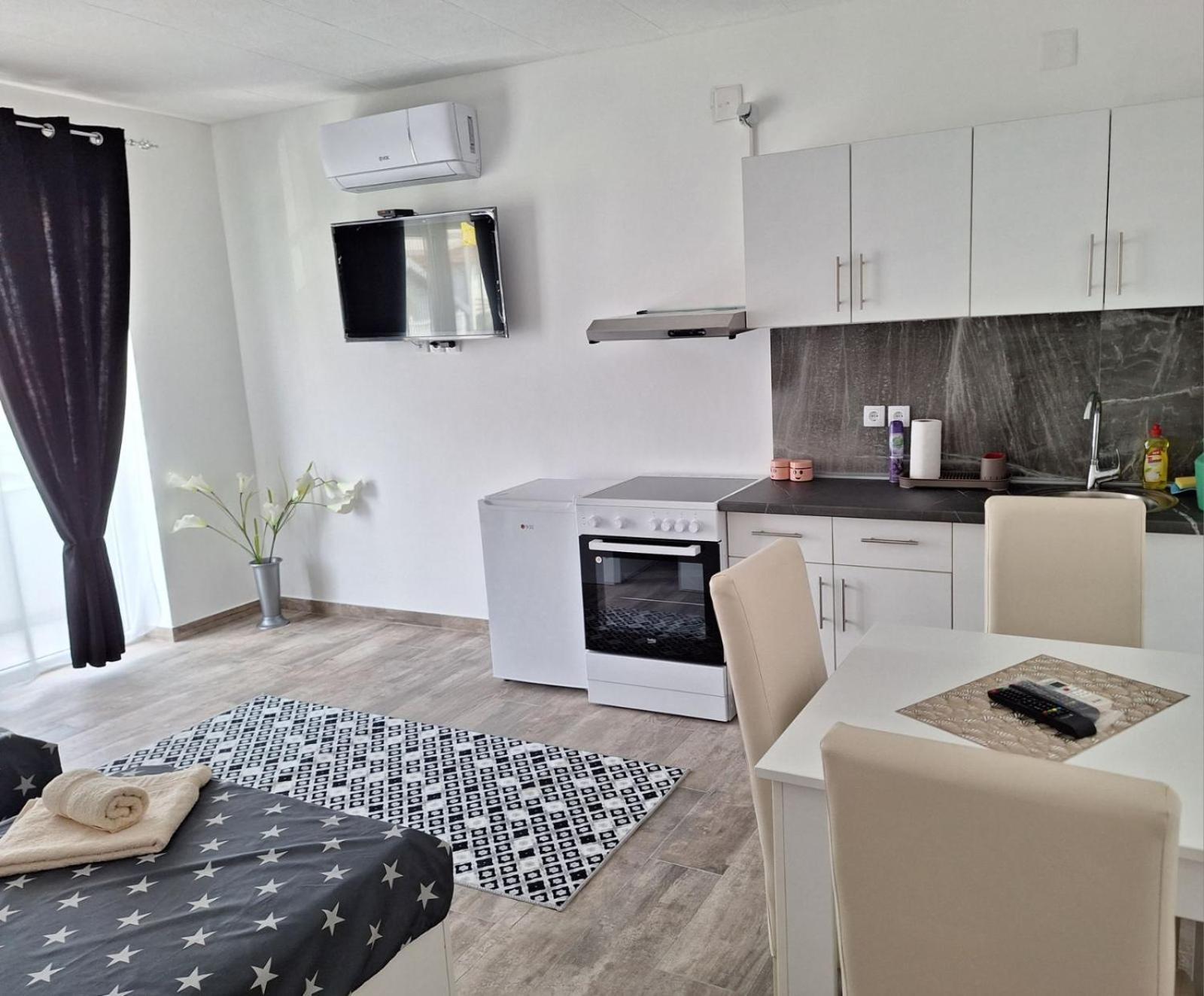Apartmani Koki Kladovo Eksteriør billede